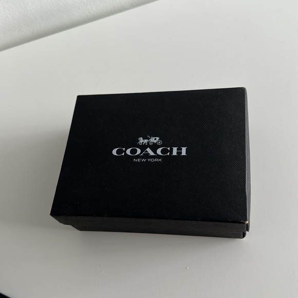 Men’s Coach Wallet - Picture 4 of 6